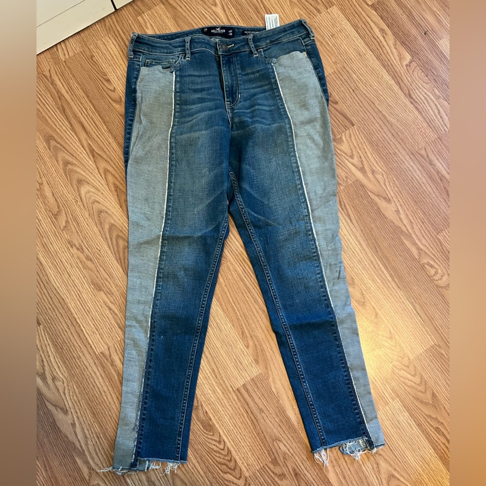 Hollister Classic Blue Denim Jeans
